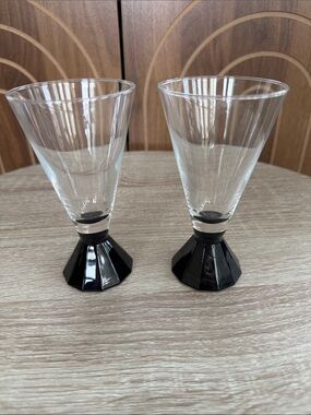 Vintage Luminarc French Cocktail Glasses‎ with Black Faceted Base - Set of 2